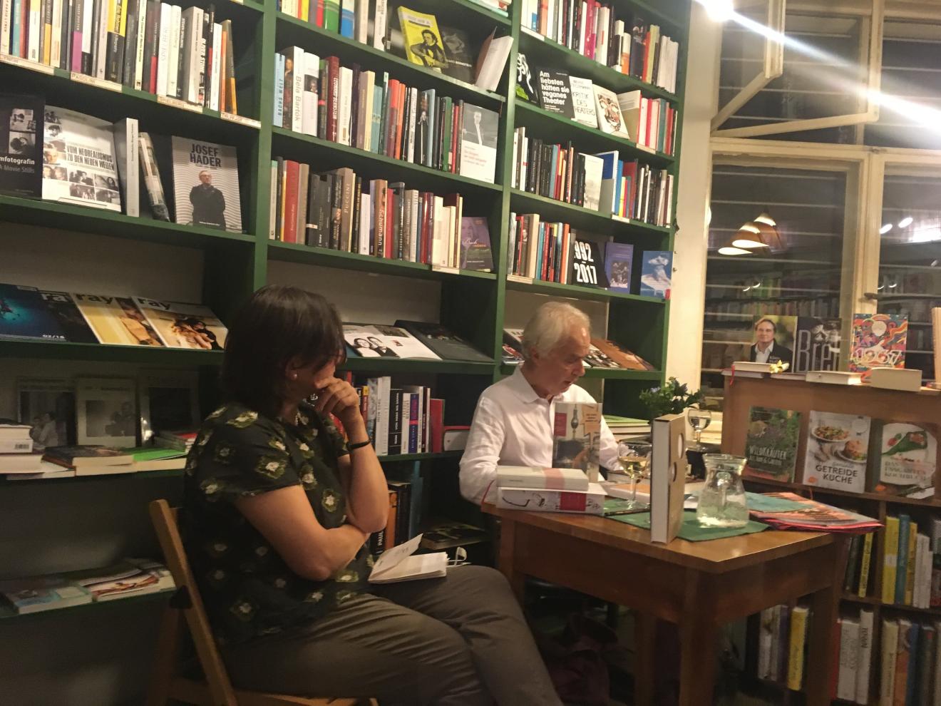 Monika Schäfer im Gespräch mit Christian Döring, Herausgeber der Anderen Bibliothek